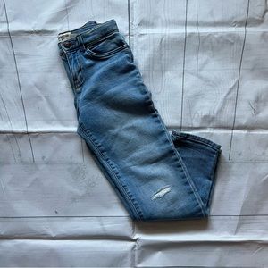 OshKosh Girls Size 8 Blue Denim Distressed Jeans with Adjustable Waist